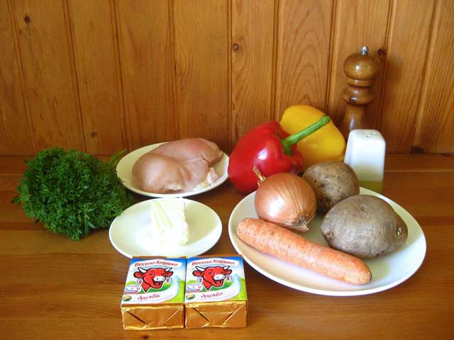 Сырный суп с болгарским перцем и курицей. Ингредиенты.